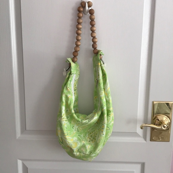 Handbags - Beaded handle zippered cloth purse